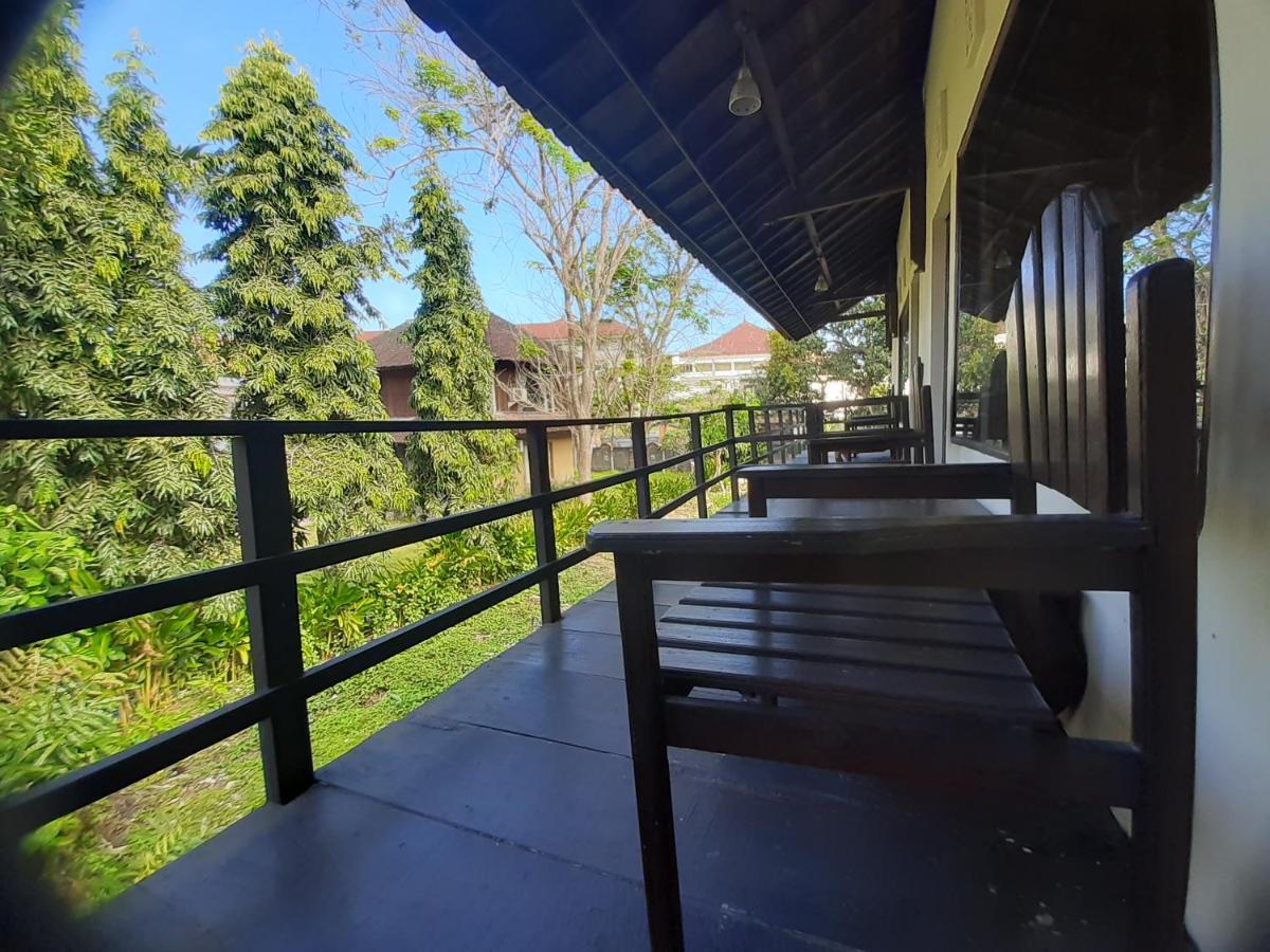 Puri Kutat Lestari Hotel Sanur Exterior foto