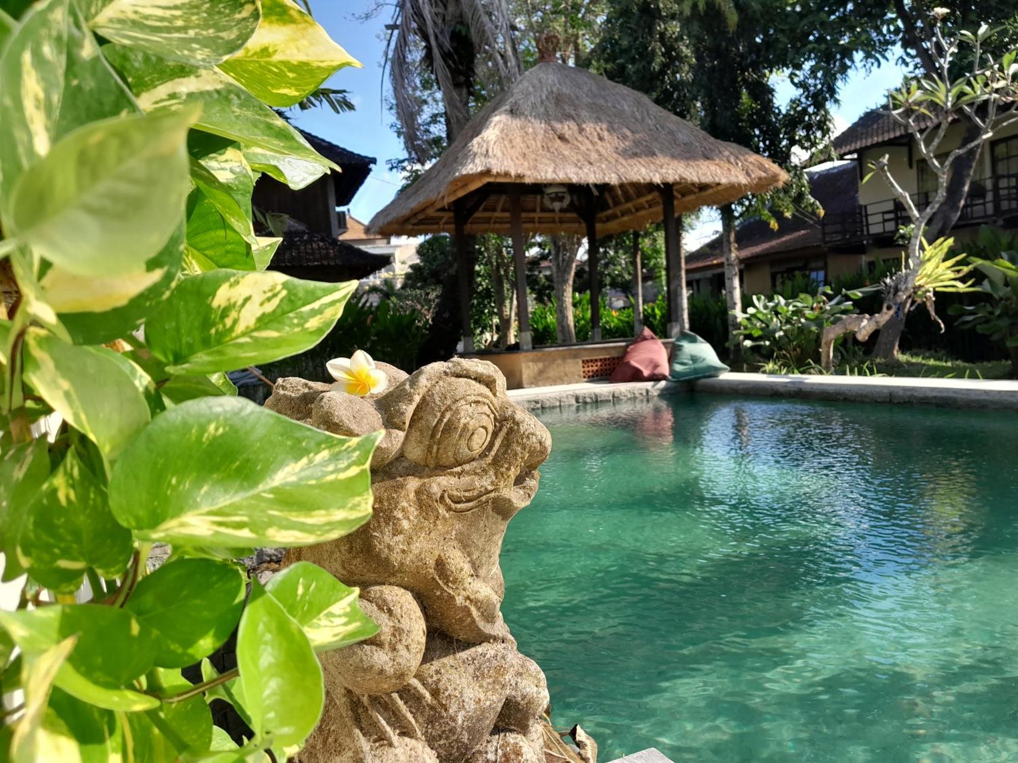 Puri Kutat Lestari Hotel Sanur Exterior foto
