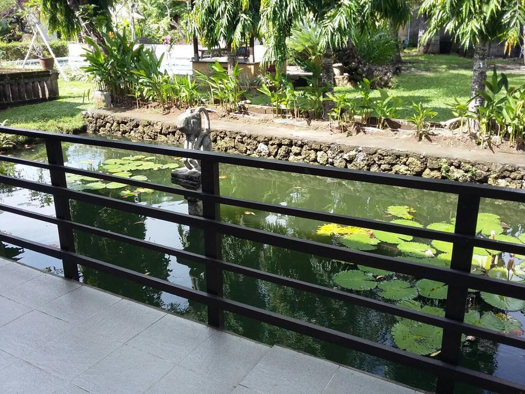 Puri Kutat Lestari Hotel Sanur Exterior foto