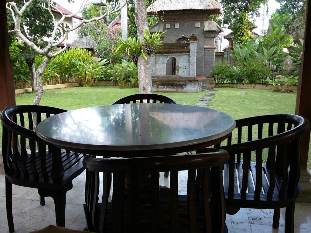 Puri Kutat Lestari Hotel Sanur Exterior foto