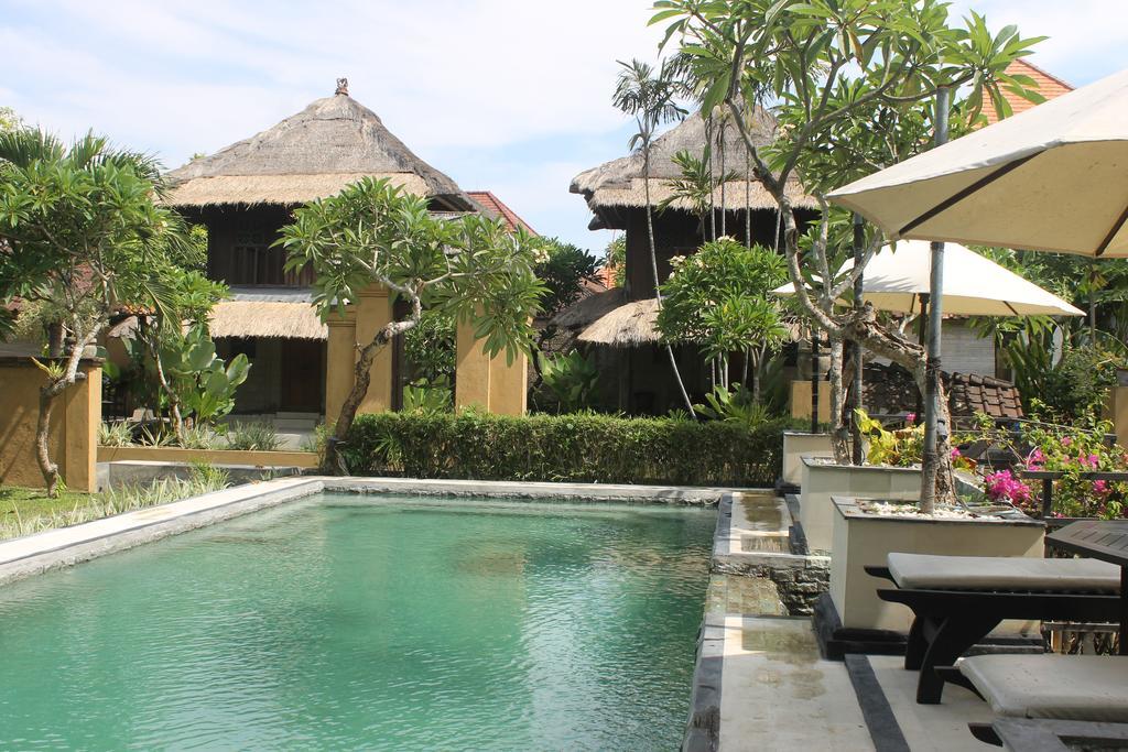 Puri Kutat Lestari Hotel Sanur Exterior foto