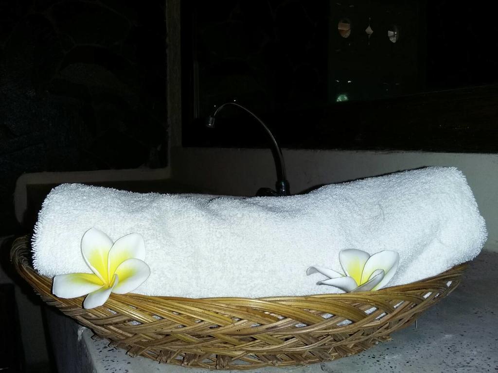 Puri Kutat Lestari Hotel Sanur Exterior foto