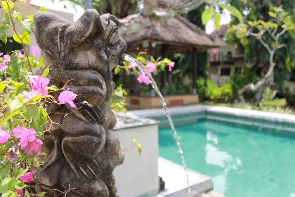 Puri Kutat Lestari Hotel Sanur Exterior foto