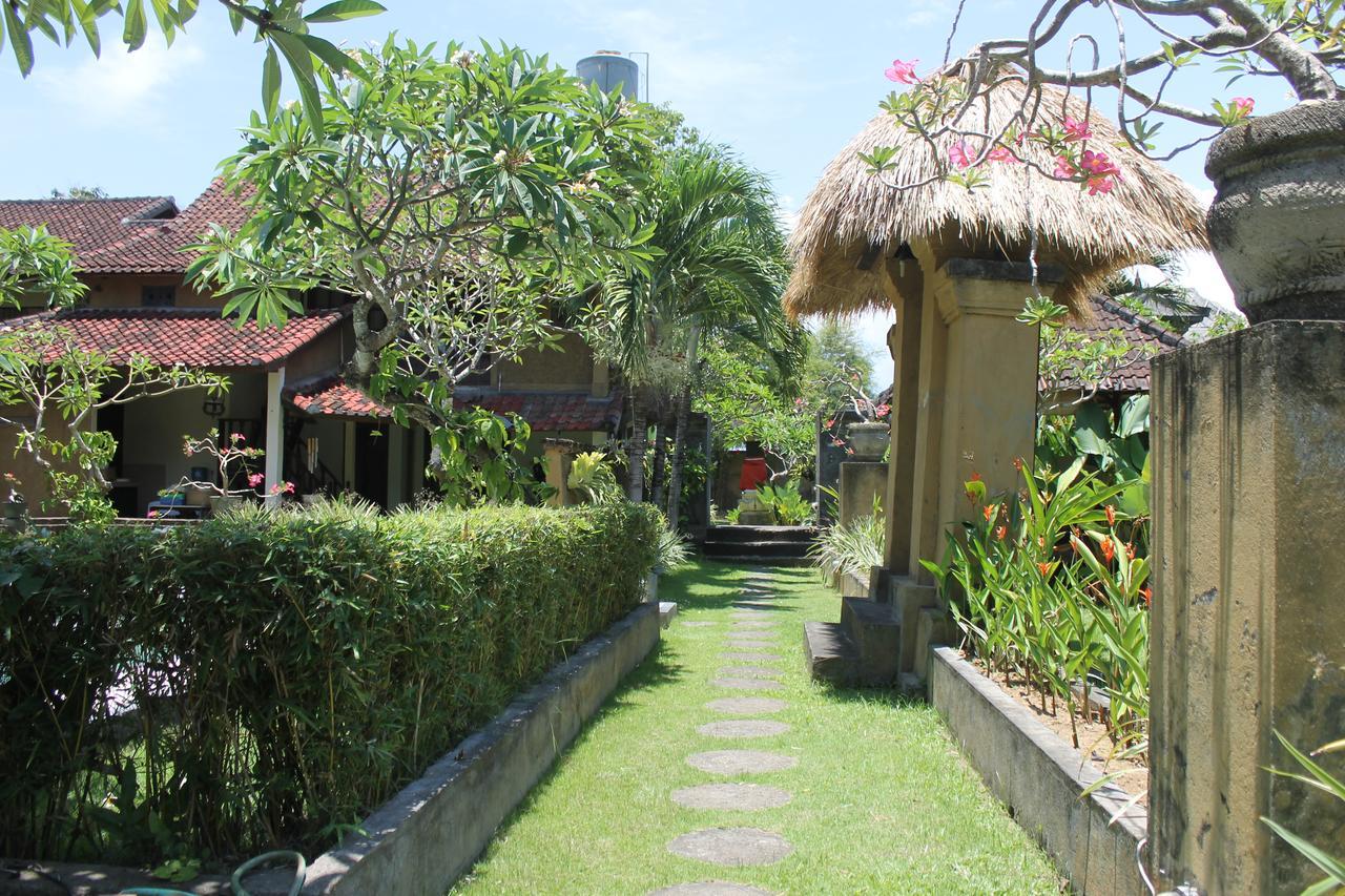 Puri Kutat Lestari Hotel Sanur Exterior foto